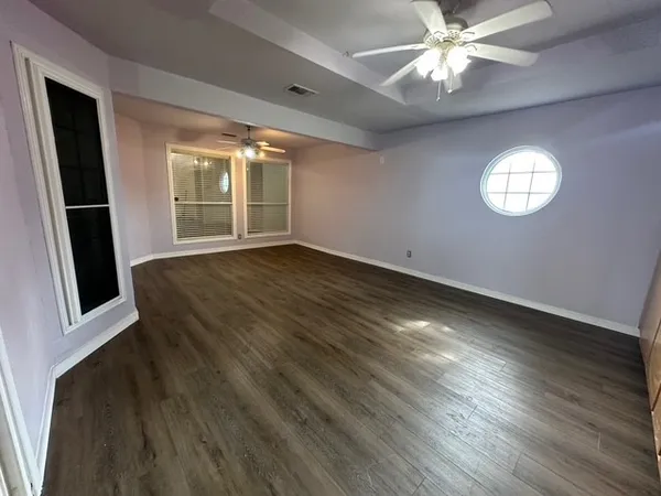 $2,200 | 2411 Oak Brook Drive, Portland, TX 78374