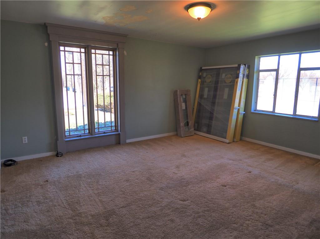 55 Markham Drive Pittsburgh, PA 15228 - Photo 13 of 25