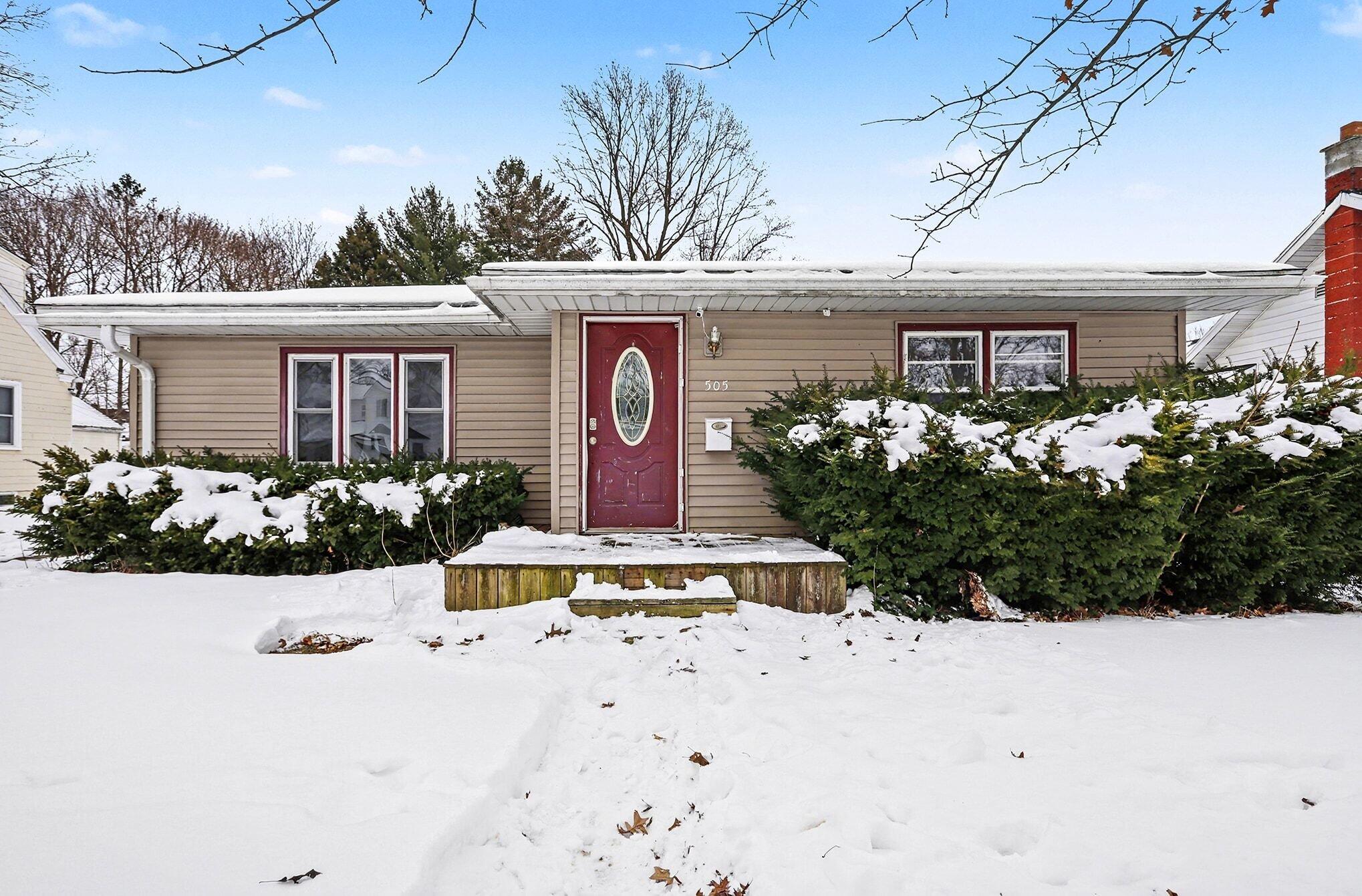 505 North Fourth Street Sturgis, MI 49091 - Photo 2 of 17 002_file_6327