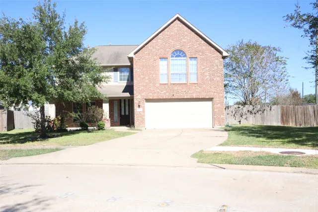 $455,000 | 6802 Claire Brook Drive, Richmond, TX 77407