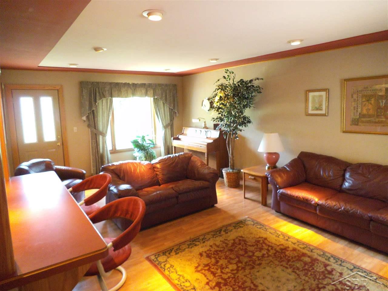 8275 Blackmar Road Birch Run, MI 48415 - Photo 9 of 25 31305933-8.JPG
