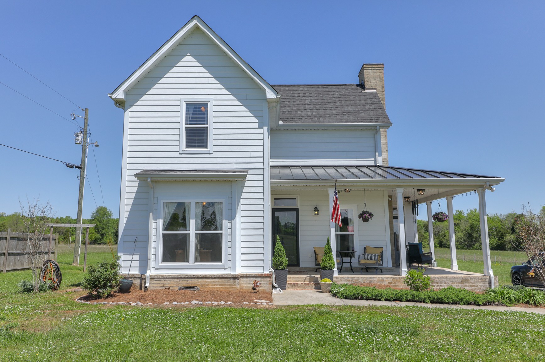 405 Burford Road Lebanon, TN 37087 - Photo 1 of 44 front view of a house with a yard
