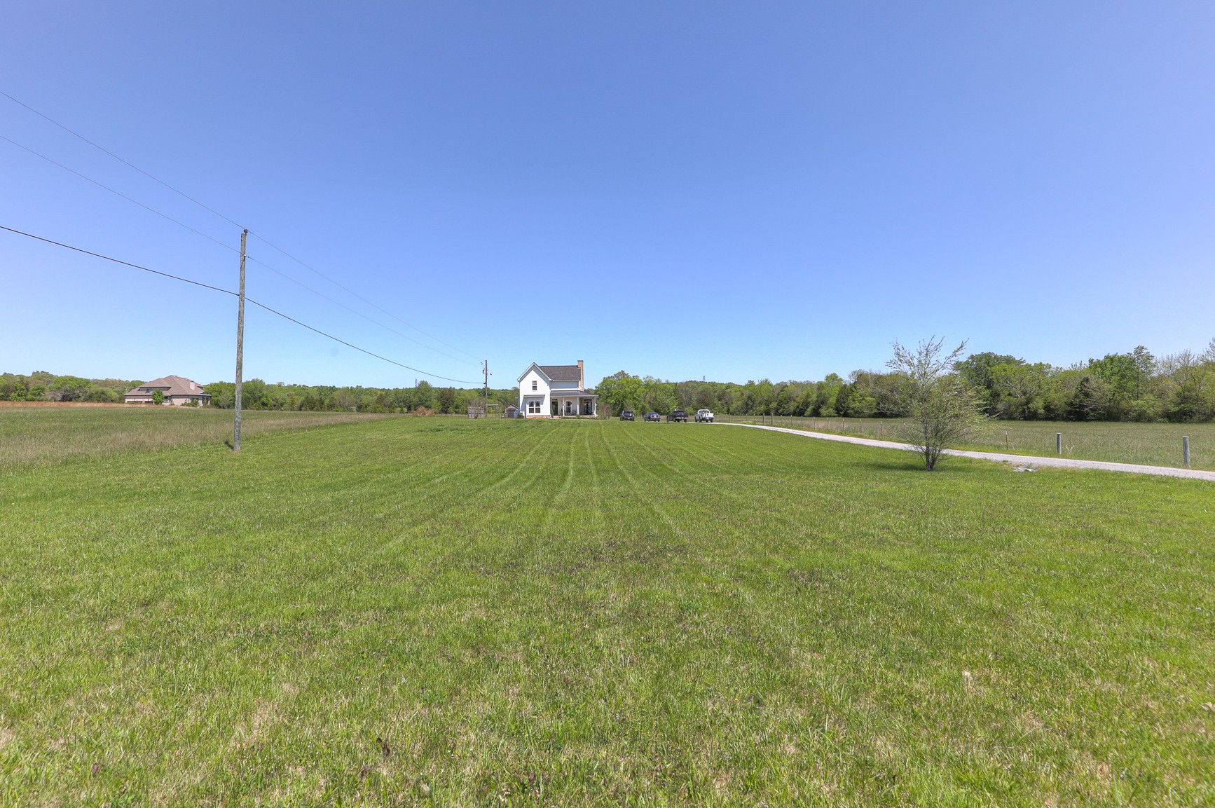 405 Burford Road Lebanon, TN 37087 - Photo 41 of 44 a view of an ocean with a large trees