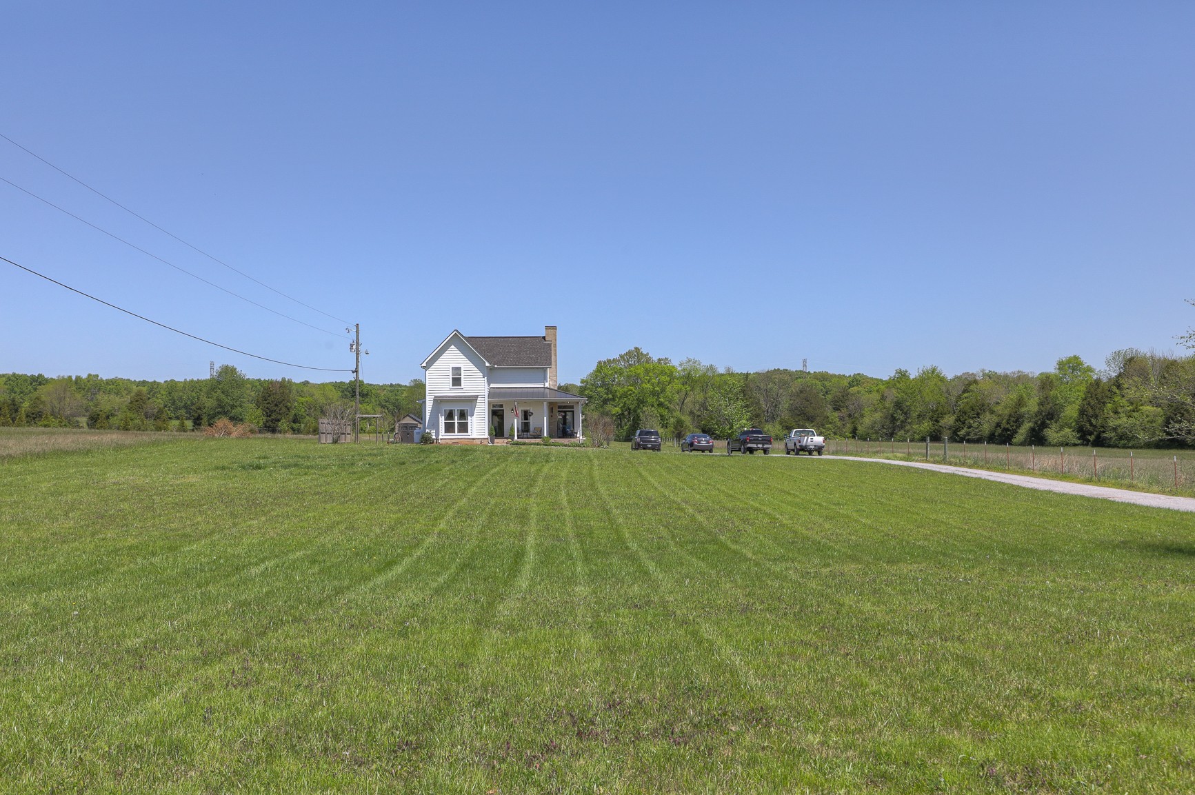 405 Burford Road Lebanon, TN 37087 - Photo 42 of 44 a view of a green field with clear sky
