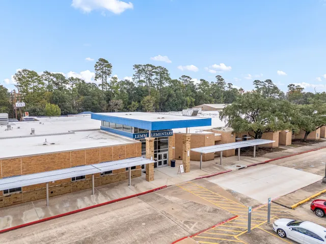 $485,000 | 627 Chisos Trail, Spring, TX 77388