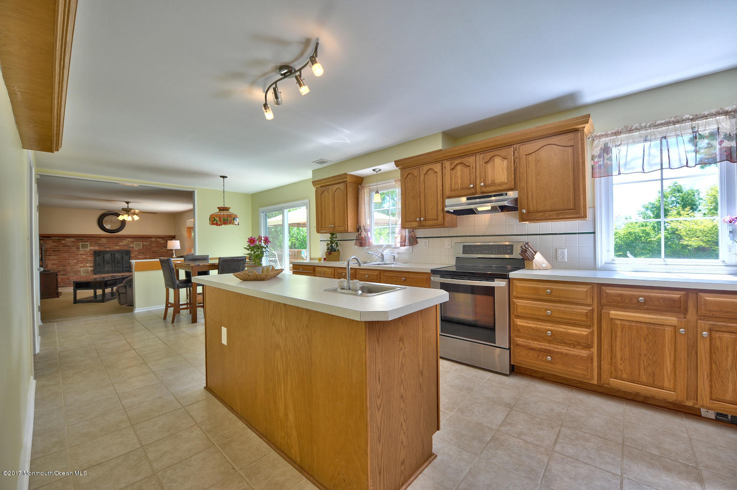 197 Burlington Path Road Cream Ridge, NJ 08514 - Photo 14 of 52 BURLINGTON%2017