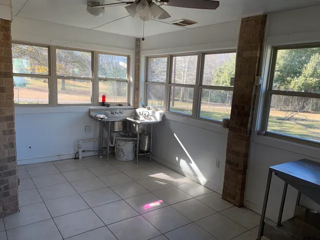 $239,000 | 23077 3 Points Drive, Frankston, TX 75763