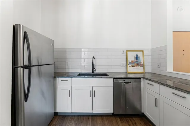 $165,000 | 308 West 8th Street, Unit 304, Kansas City, MO 64105