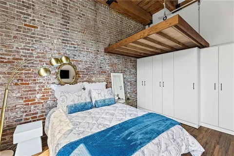 $165,000 | 308 West 8th Street, Unit 304, Kansas City, MO 64105