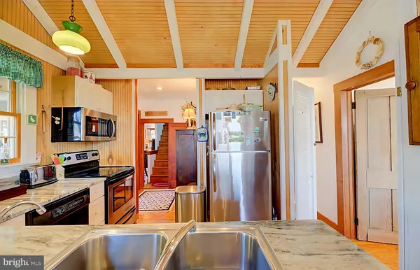 $849,500 | 5174 Winder Lane, Chincoteague Island, VA 23336