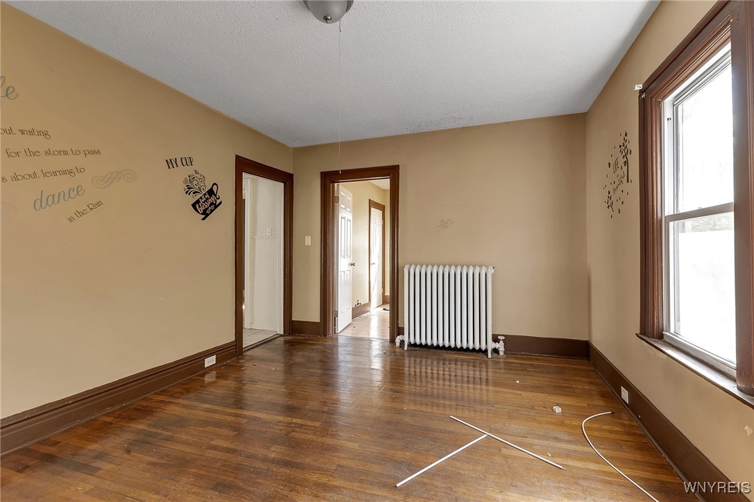 195 Riverside Avenue Buffalo, NY 14207 - Photo 22 of 34