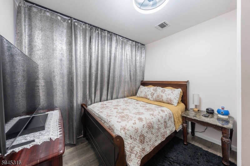 412 Spruce Street Linden, NJ 07036 - Photo 9 of 16