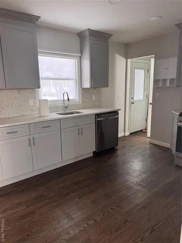 $3,300 | 14 Fenner Lane, Nanuet, NY 10954