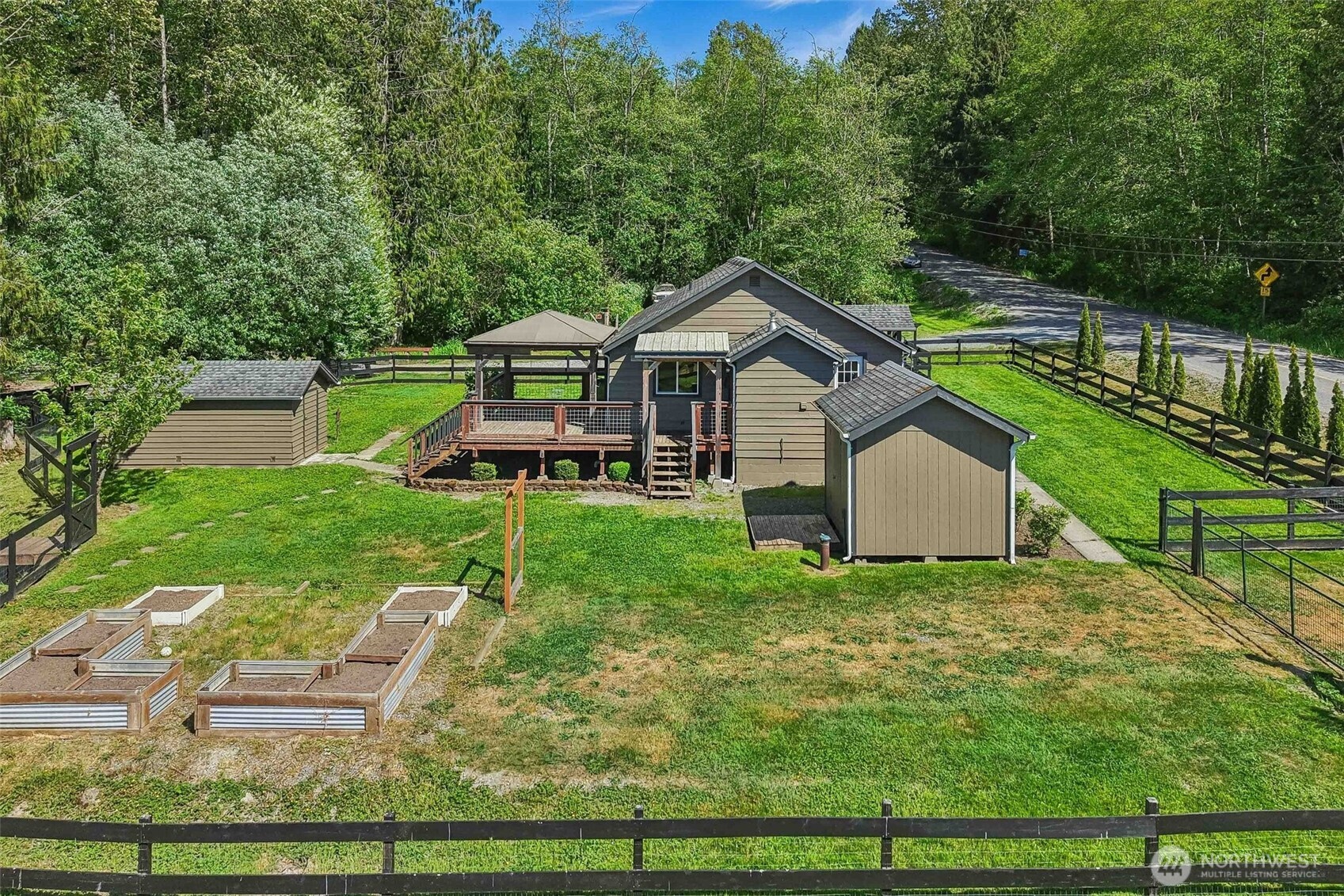 21199 Grip Road Sedro-Woolley, WA 98284 - Photo 24 of 37