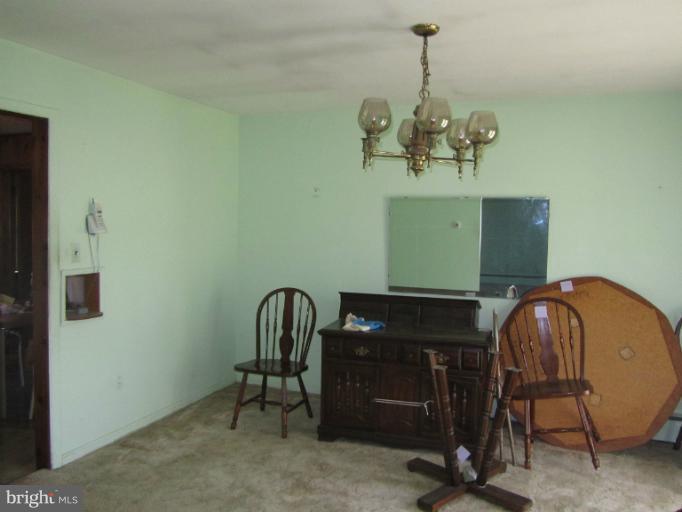23520 Shiloh Church Road Boyds, MD 20841 - Photo 9 of 23 Dining Room