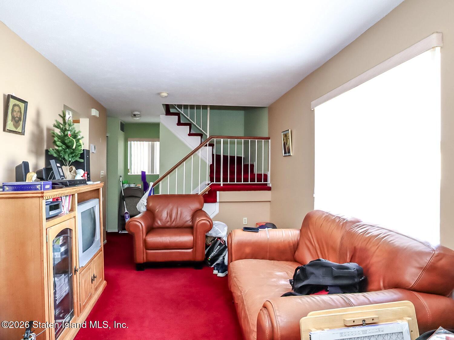 45 Jamie Lane Staten Island, NY 10312 - Photo 7 of 23 IMG_7788