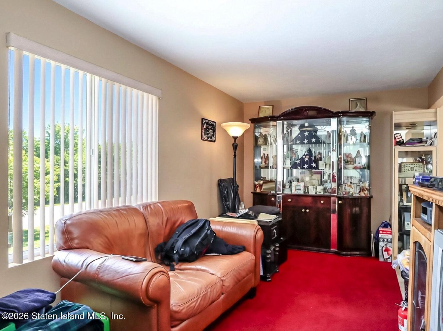 45 Jamie Lane Staten Island, NY 10312 - Photo 8 of 23 IMG_7791