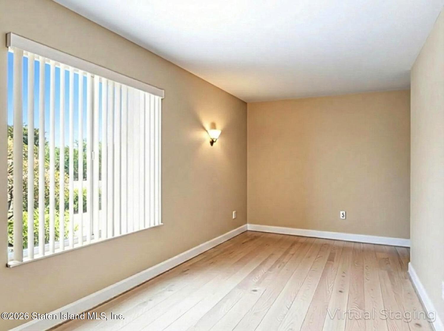 45 Jamie Lane Staten Island, NY 10312 - Photo 9 of 23 IMG_7791a