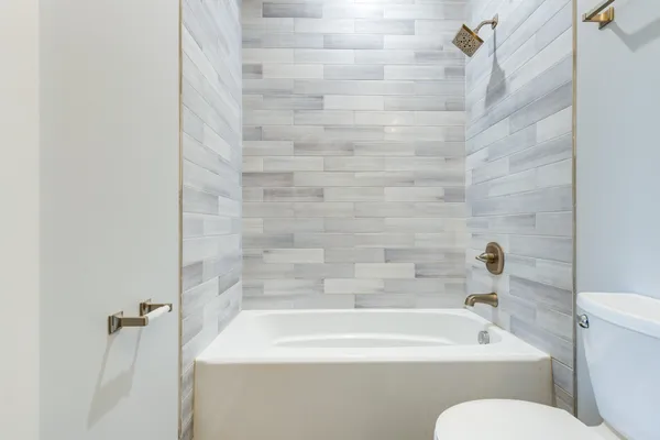 $2,750 | 628 Shelby Avenue, Unit B, Nashville, TN 37206