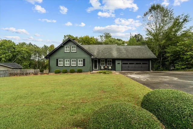 $318,000 | 1915 West Brookhaven Circle, Dalton, GA 30720