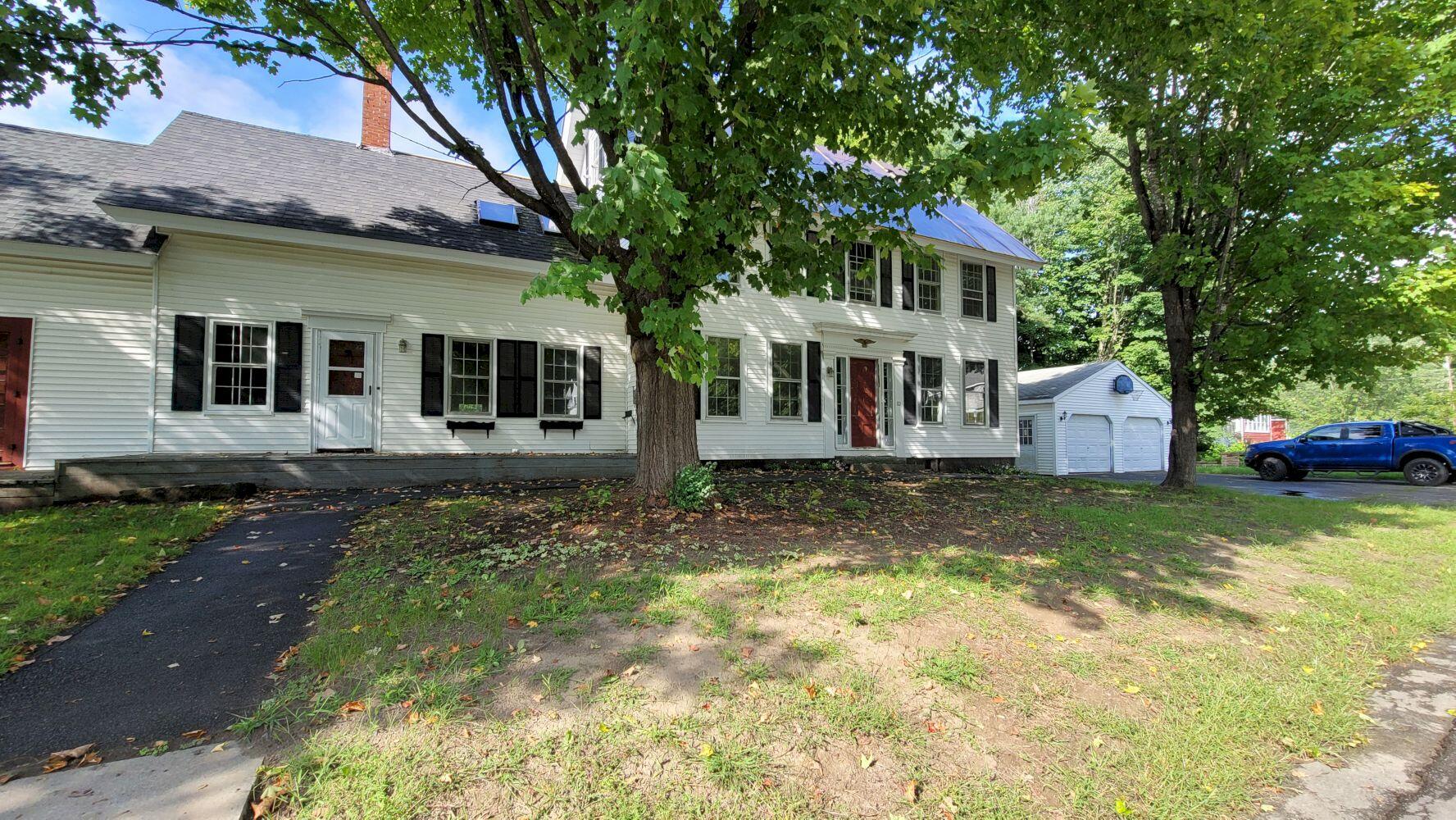 82 Old Waterville Road Oakland, ME 04963 - Photo 4 of 40 4