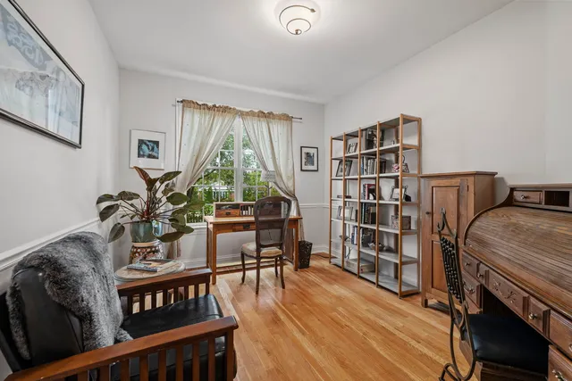 $1,249,000 | 3855 Glendenning Road, Downers Grove, IL 60515