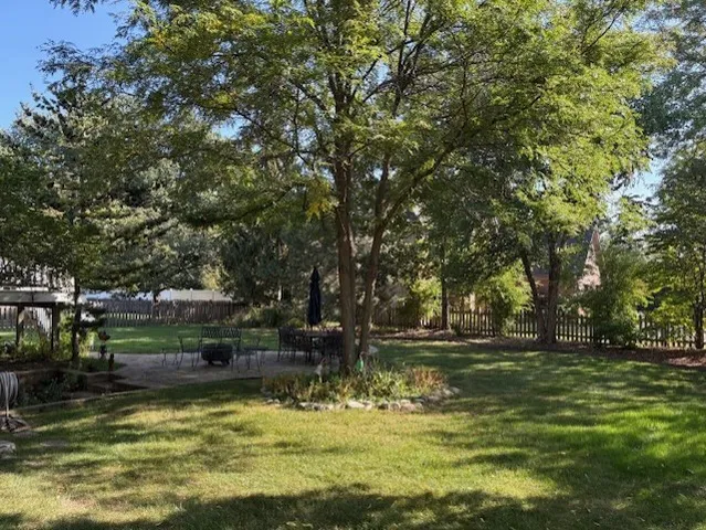 $1,249,000 | 3855 Glendenning Road, Downers Grove, IL 60515