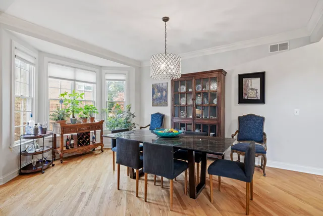 $1,249,000 | 3855 Glendenning Road, Downers Grove, IL 60515