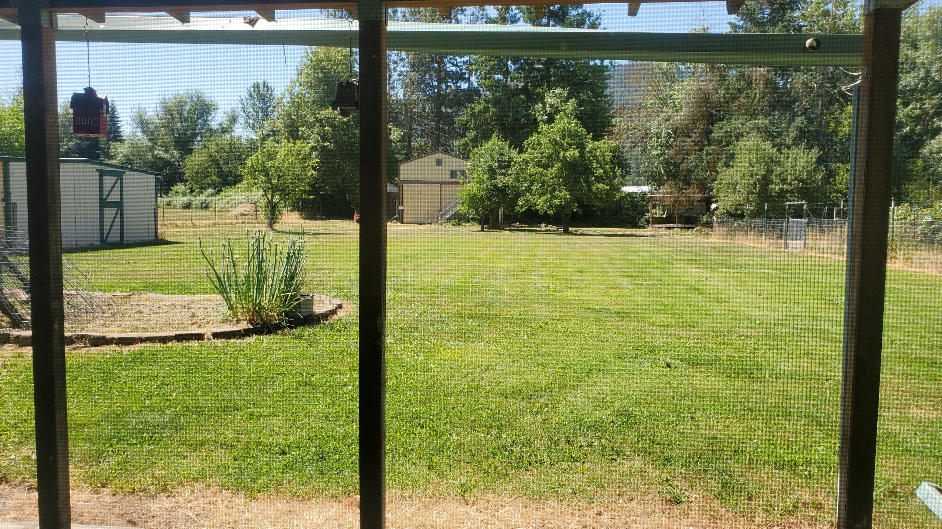 4075 Jerome Prairie Road Grants Pass, OR 97527 - Photo 21 of 36 20 sunrm