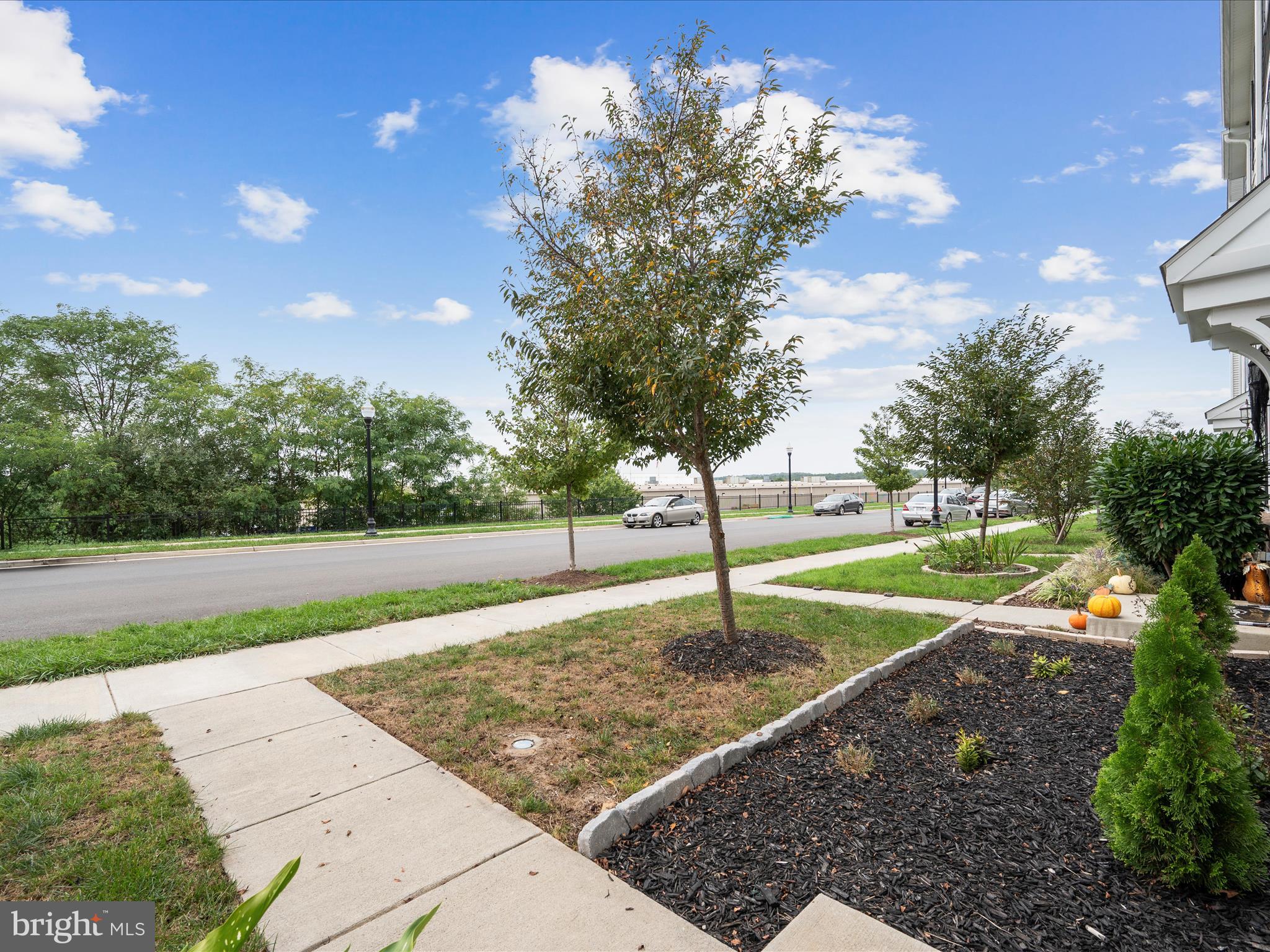 175 Presidents Pointe Avenue Ranson, WV 25438 - Photo 2 of 40 Front Yard