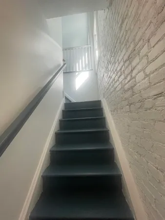 $2,300 | 18 Warner Avenue, Unit 2, Jersey City, NJ 07305