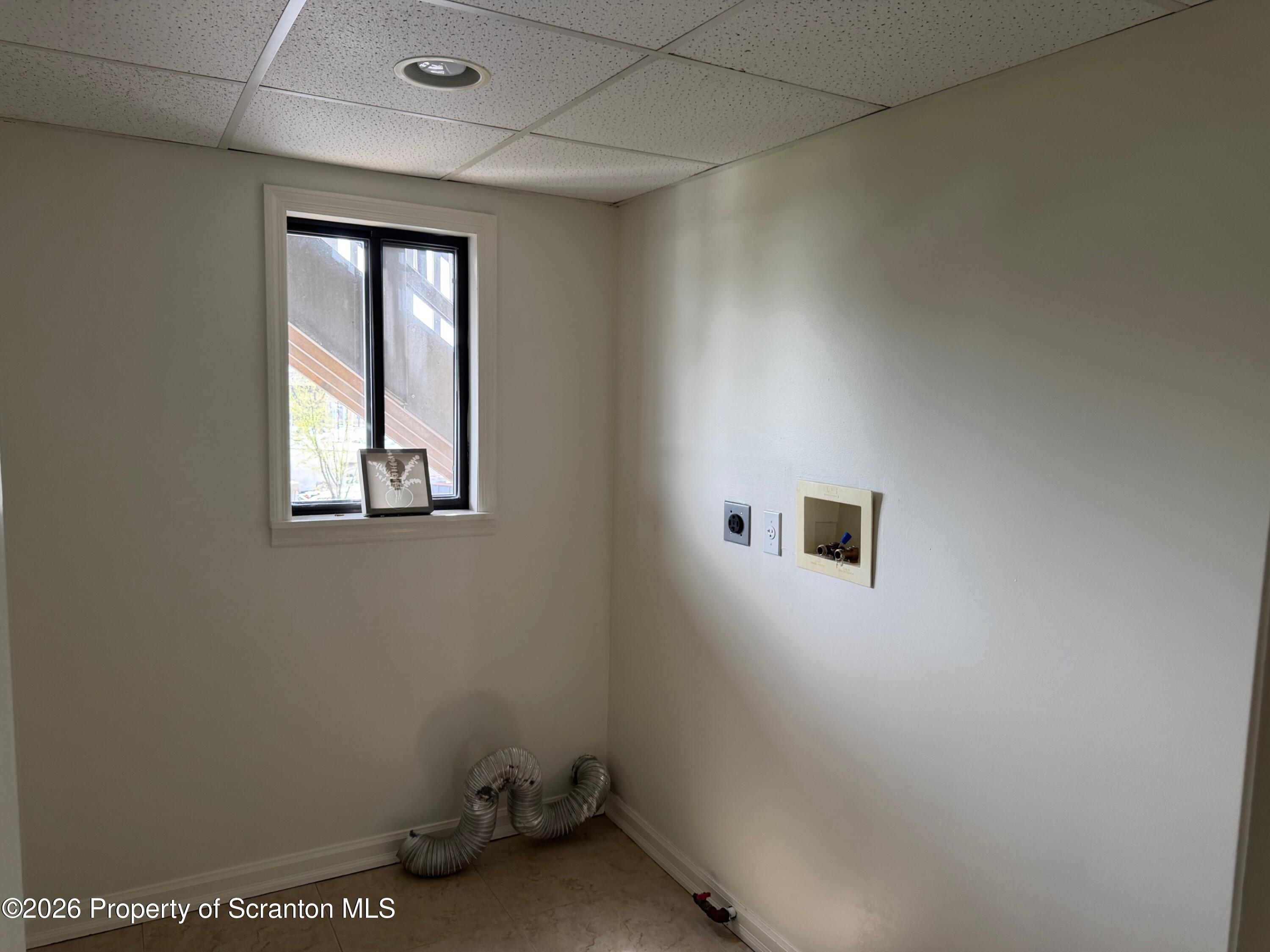 442 Larch Street Scranton, PA 18509 - Photo 12 of 16 IMG_6377