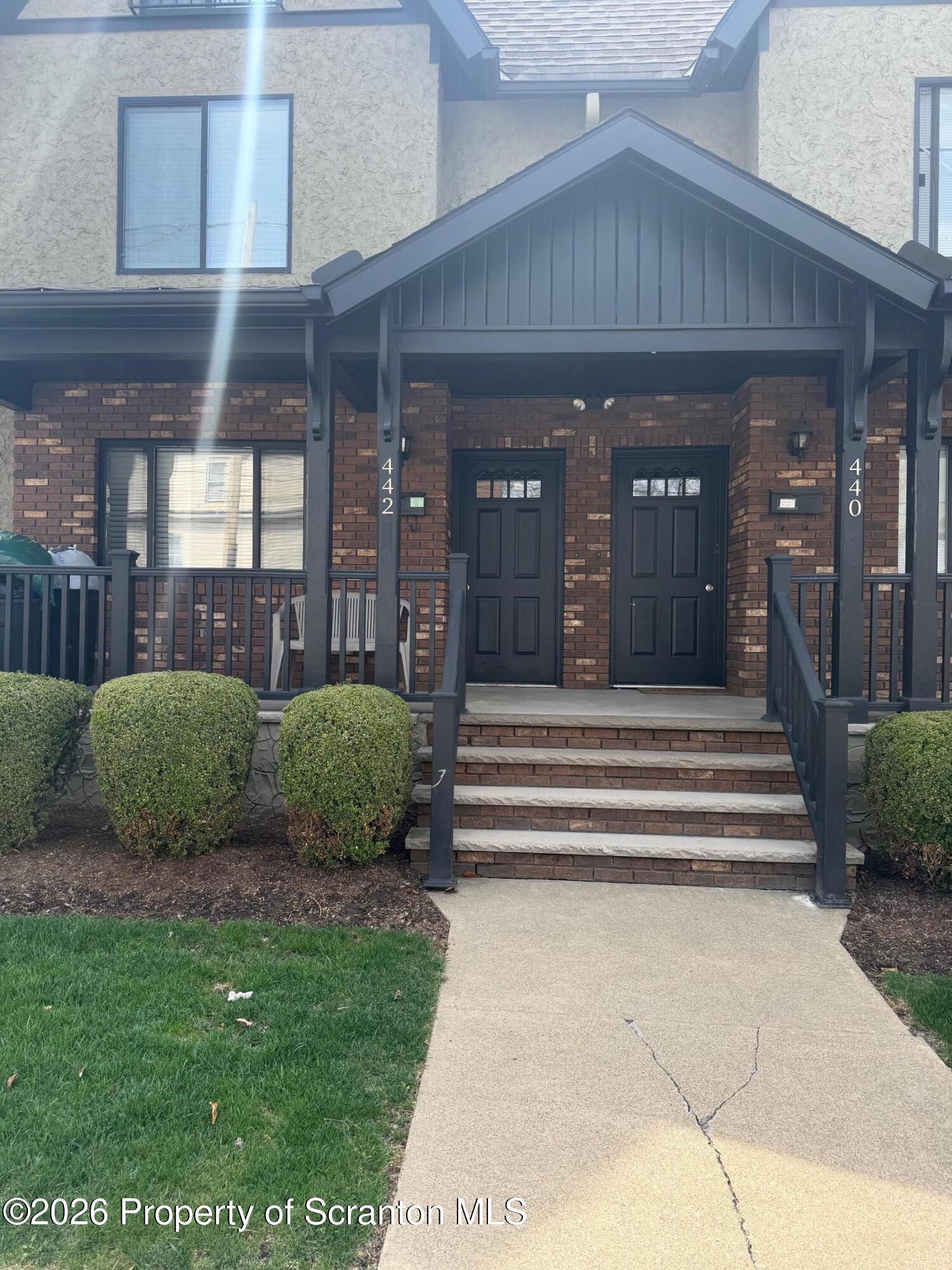 442 Larch Street Scranton, PA 18509 - Photo 2 of 16 IMG_6369