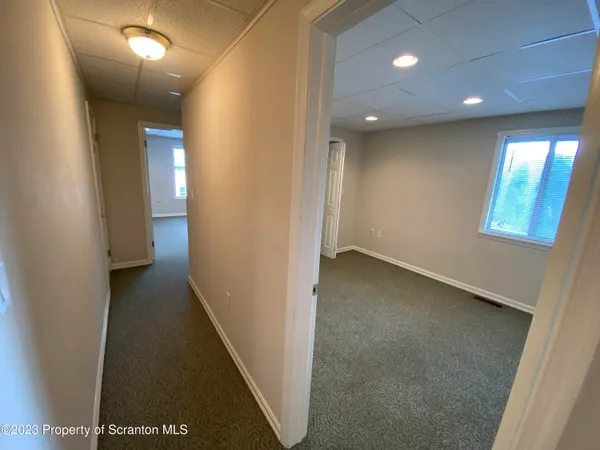 $1,475 | 442 Larch Street, Scranton, PA 18509