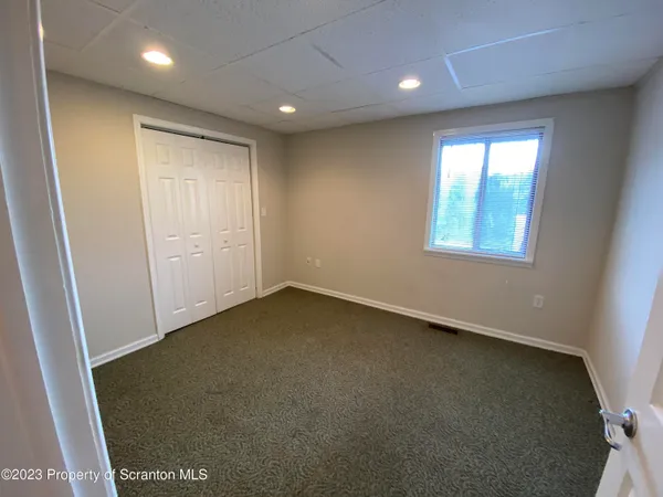 $1,475 | 442 Larch Street, Scranton, PA 18509