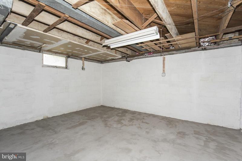 1824 Berrywood Road Baltimore, MD 21234 - Photo 19 of 23 Workshop/Work-Out Area