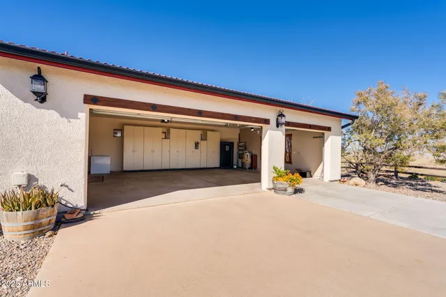 $989,000 | 4 Mustang Trail, Sonoita, AZ 85637