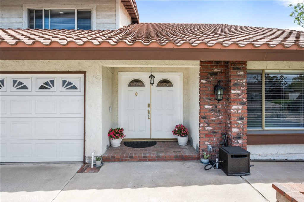 6832 Ranchgrove Road Riverside, CA 92506 - Photo 3 of 44