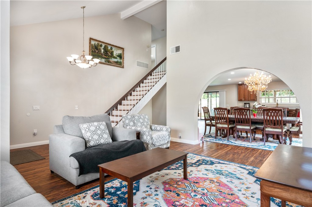6832 Ranchgrove Road Riverside, CA 92506 - Photo 6 of 44