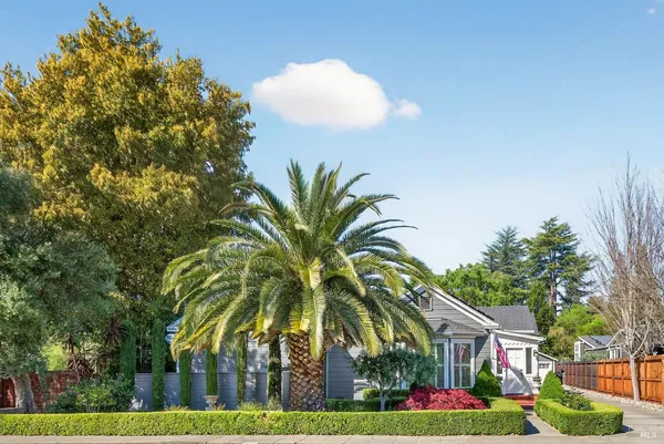 $3,090,000 | 354 East Napa Street, Sonoma, CA 95476