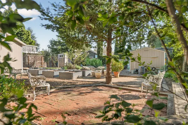 $3,090,000 | 354 East Napa Street, Sonoma, CA 95476