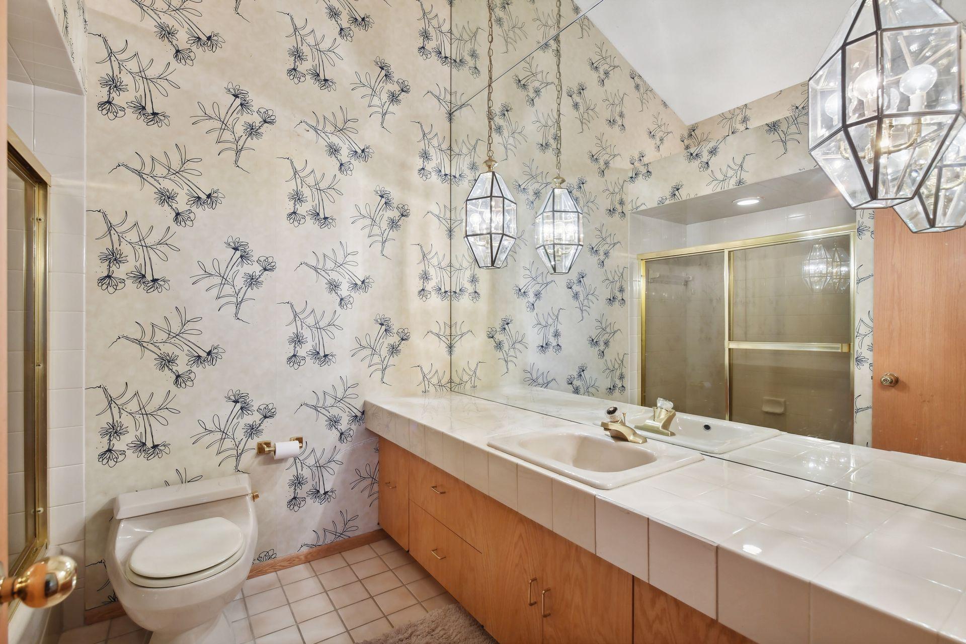 12620 Bent Tree Road Minnetonka, MN 55305 - Photo 28 of 52 Gallery Image 28