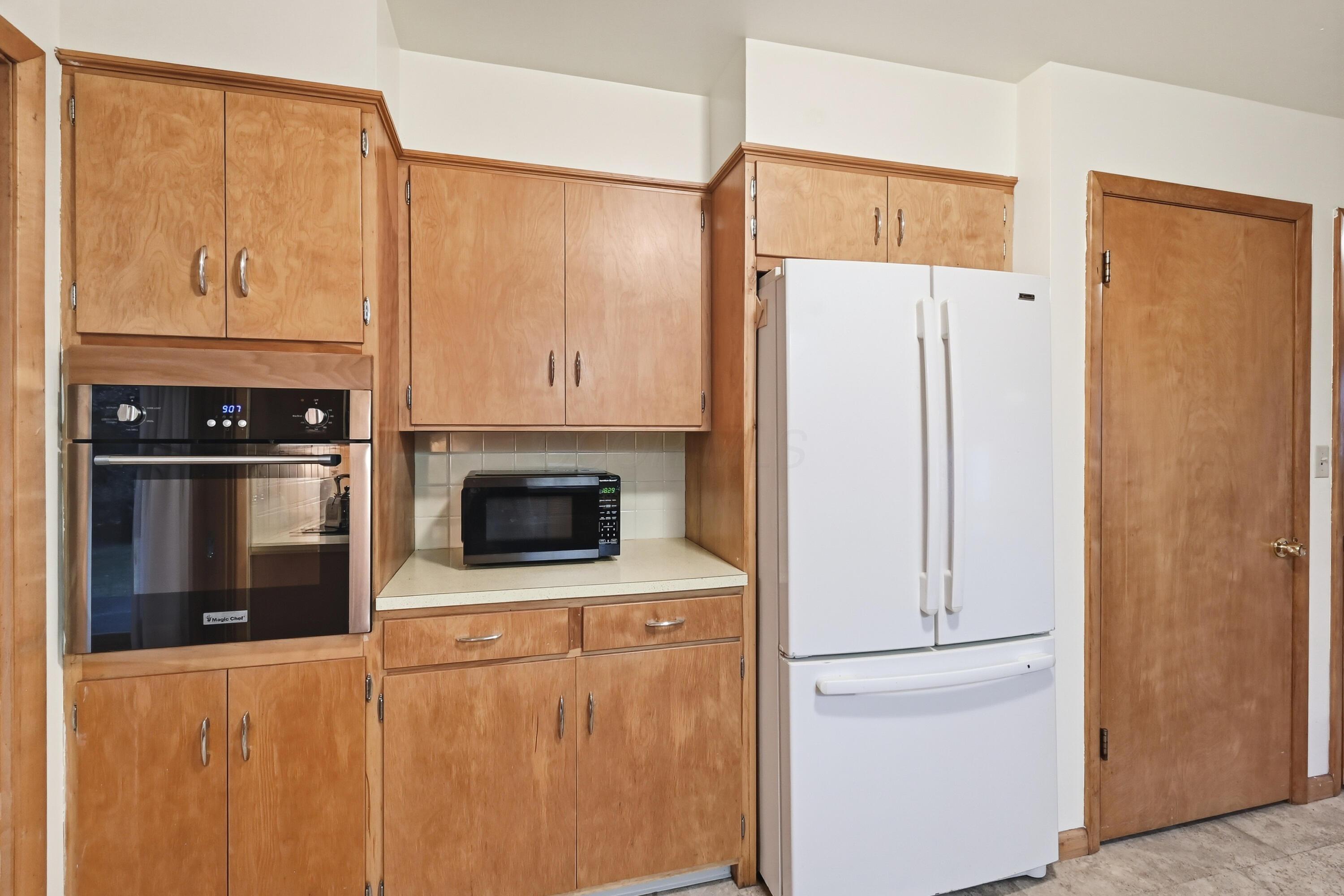 650 Brae Burn Road Mansfield, OH 44907 - Photo 9 of 40 CAT_7056