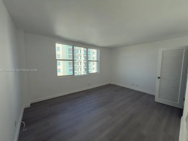 $685,000 | 9195 Collins Avenue, Unit 911, Surfside, FL 33154