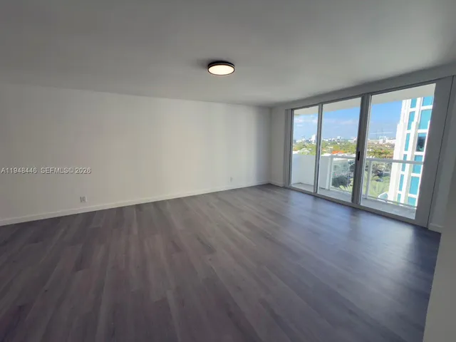 $685,000 | 9195 Collins Avenue, Unit 911, Surfside, FL 33154