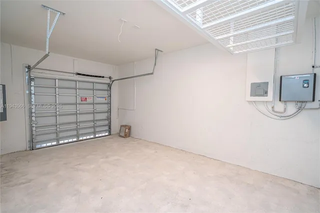 $2,700 | 1473 Southeast 6th Terrace, Homestead, FL 33034