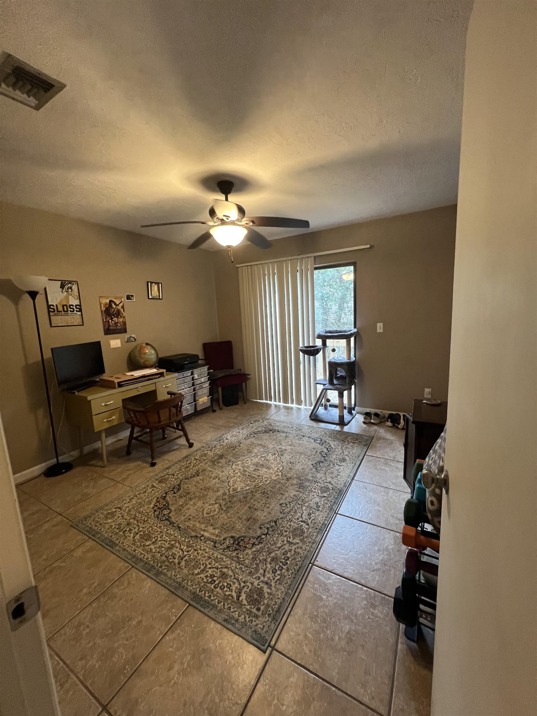285 Dixie Drive, Unit B2 Tallahassee, FL 32304 - Photo 4 of 8