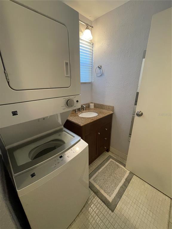 611 Southwest 75th Street, Unit 104 Gainesville, FL 32607 - Photo 9 of 15