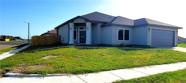 $3,000 | 6865 La Salle Drive, Corpus Christi, TX 78414