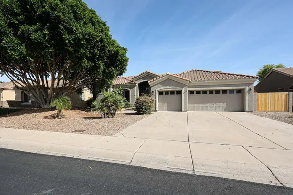 $3,500 | 4536 West Villa Linda Drive, Glendale, AZ 85310